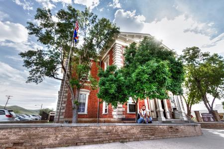 Portraits - Raid Photo